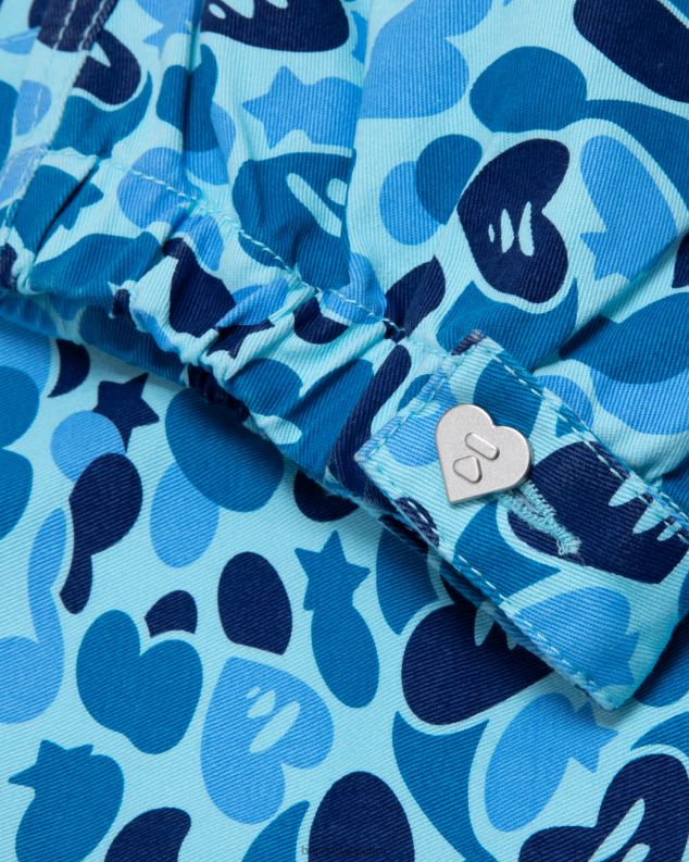 светло плава Жене A Bathing Ape штампане карго панталоне J4280949
