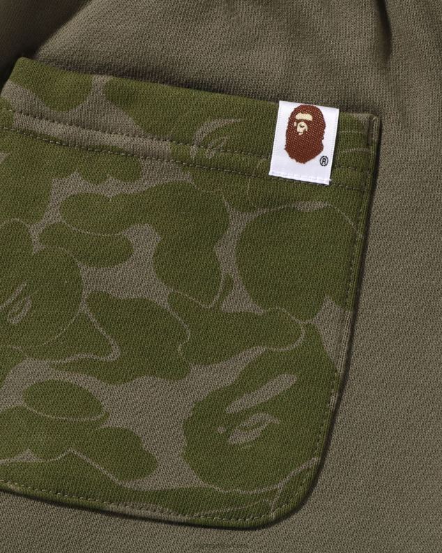 Војничко зелена Жене A Bathing Ape хеад оне поинт оверсизед тренирке J4280974