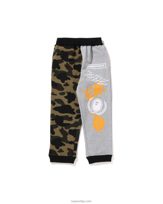 Војничко зелена клинци A Bathing Ape Тренерке са штампом 1ст цамо тимског амблема J42801652