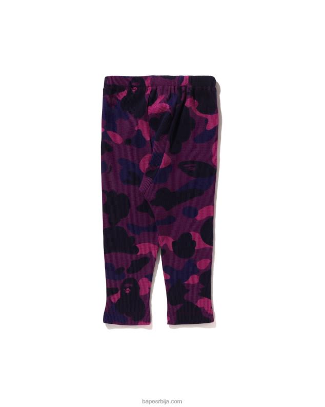 љубичаста клинци A Bathing Ape термо панталоне у боји цамо J42801425