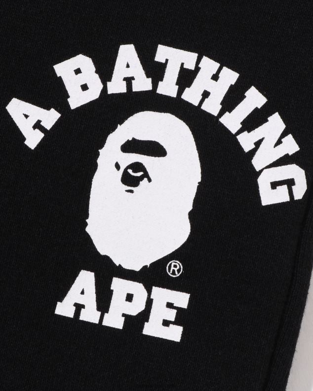 црн клинци A Bathing Ape колеџ тренирке J42801444