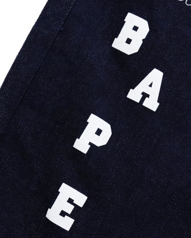 Морнарско плаво клинци A Bathing Ape трапер панталоне са више принтова J42801761