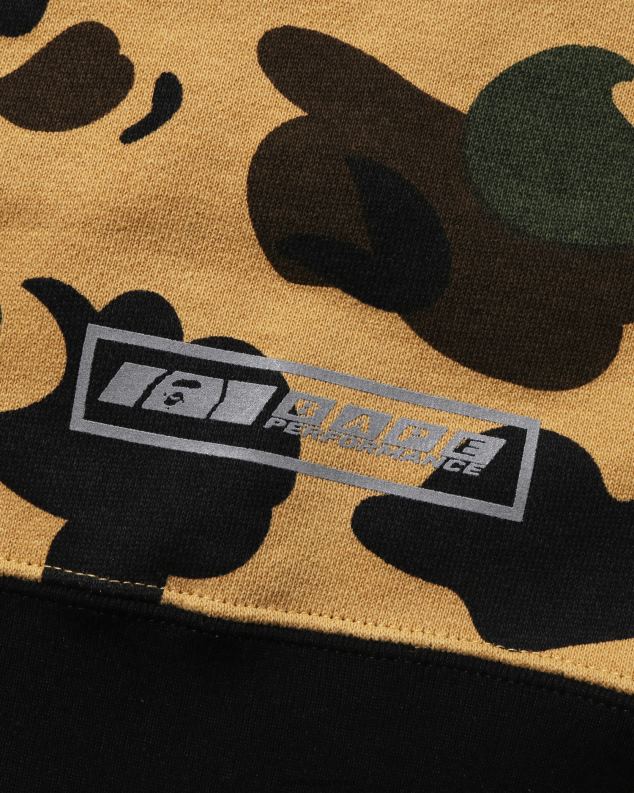жута клинци A Bathing Ape Пуловер с капуљачом 1ст цамо тркачки J42801669