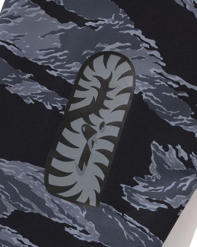 црн мушкарци A Bathing Ape тигер цамо лонг ма-1 J4280326