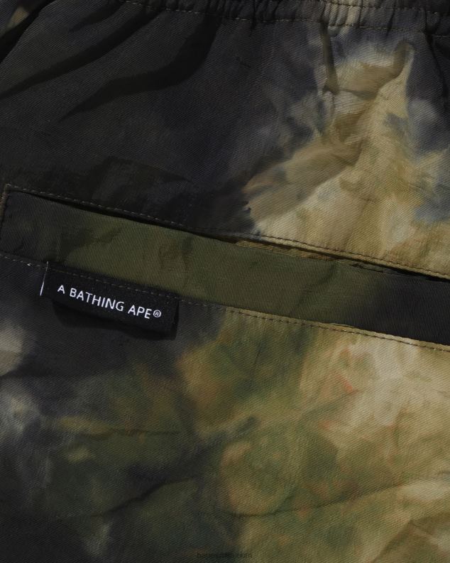 Војничко зелена мушкарци A Bathing Ape цхусен хибрид лаке кратке хлаче J4280190