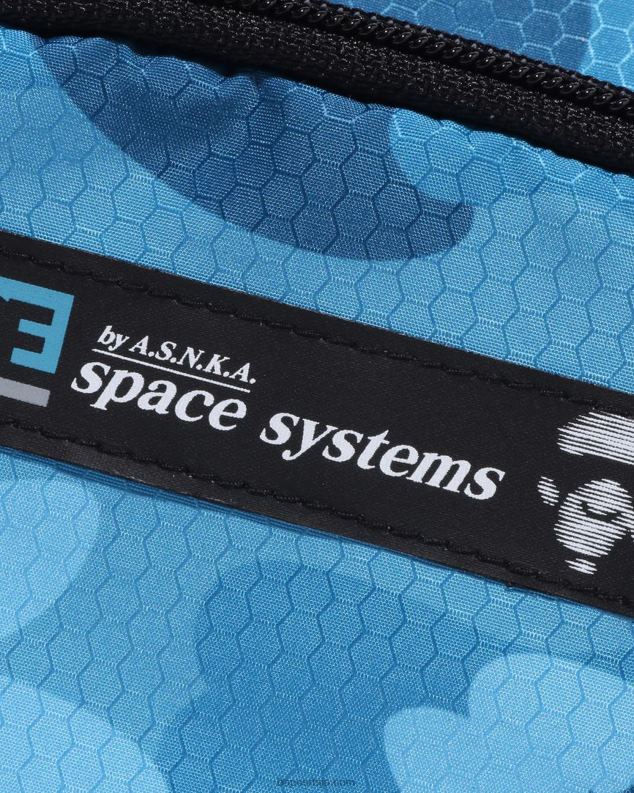 светло плава мушкарци A Bathing Ape саћа цамо мини торба за раме J4280409